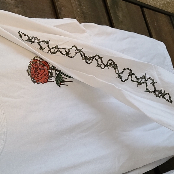 Long sleeve tee - Picture 5 of 10